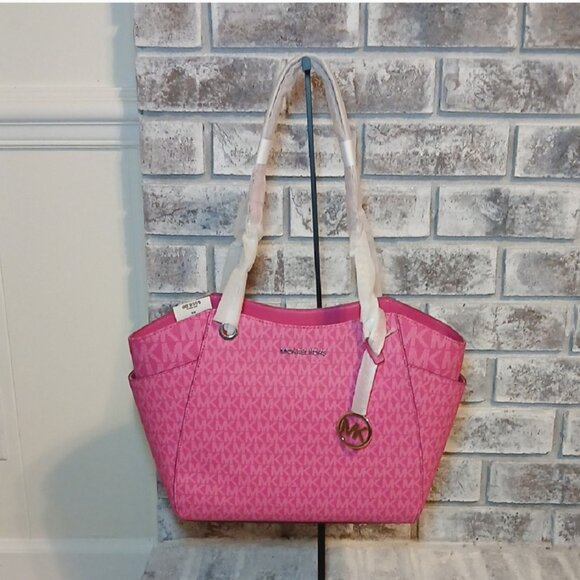 Michael Kors Jet Set Large Signature Top Zip Tote – Dragonfruit Pink | NWT - Picture 2 of 5